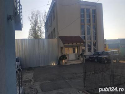 Vand Cladire Birouri,Zona str Clujului sc 615 mp P+2E, front mare