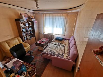 Vanzare apartament 2 camare Titan Parcul IOR