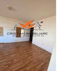 Apartament 3 camere decomandat , etaj 2, bloc nou, Cetate-Kaufland!