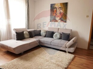 Apartament cu 2 camere de vanzare, str. Independentei