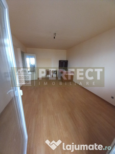 Apartament 2 camere, et 9/10, B-dul Bucuresti - 46900 euro