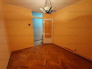 Apartament cu 3 camere