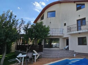 Glina vila noua 6 camere cu piscina - 385000