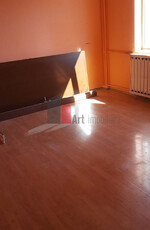 Vânzare apartament 3 camere Apărătorii Patriei - Spiru...