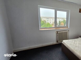 Apartament de vanzare, cu 3 camere, 75 mp, zona-Calea 13 Septembrie