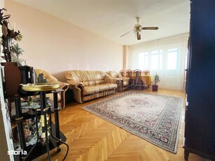 Apartament 3 camere de vanzare in Zorilor, Cluj Napoca