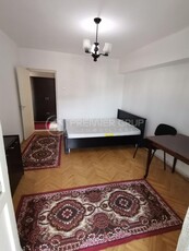 Apartament 3 camere, Pacurari, 80mp