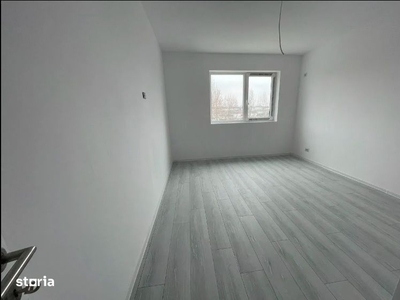 Apartament 2 camere decomandat metrou Aparatorii Patriei acte gata