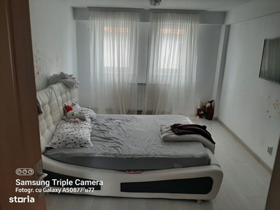 Apartament 3 camere 73 mp Stejari