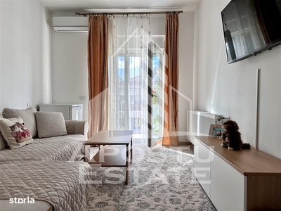 Apartament cu 2 camere, decomandat, etajul intai