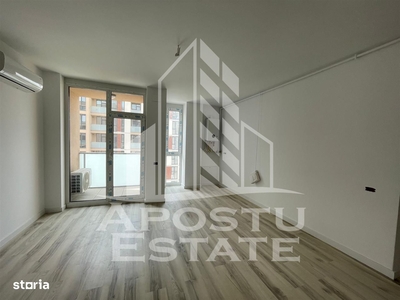 Jumatate de duplex modern in Mosnita Veche