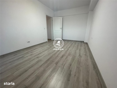 Apartament cu 3 camere de vanzare C.U.G