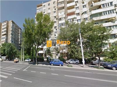 TINERETULUI APARTAMENT 2 CAMERE 55 MP / BLOC 1980