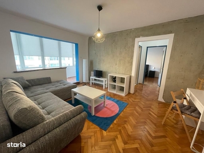Apartament 3 camere decomandat cu balcon Mihai Viteazul