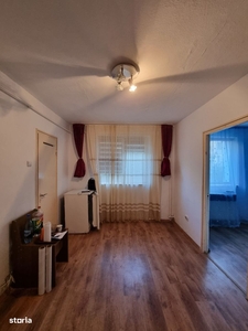 Vânzare apartament confortabil la parter – Gura Câmpului