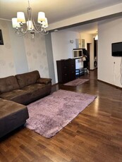 3 camere / zona Lizeanu / centrala proprie