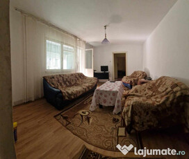 Apartament 2 camere 62 mp, semidecomandat super central