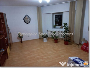 Apartament 2 camere decomandate Poarta 6