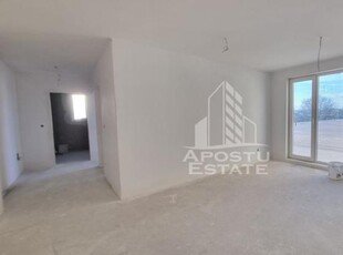 Apartament 3 camere, bloc nou, loc de parcare, zona Torontalului