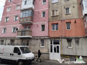 Apartament 3 camere Sibiu V.Aron-