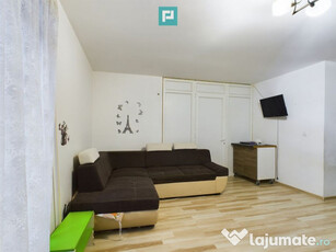 Apartament cu 3 camere în Dumbrăvița, cu loc de parcare