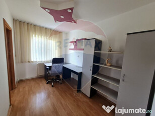 Apartament cu 4 camere de închiriat în zona Obor