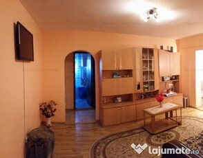 Apartament doua camere, etaj 4, sarpanta, CT, modern, pe Bicaz