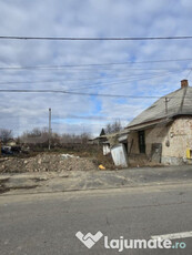 Casa de vanzare cu 2 camere, 60mp, Zona Botizului