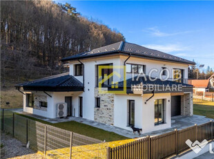 Casa PREMIUM, sat Luncani, com. Margineni, Bacau