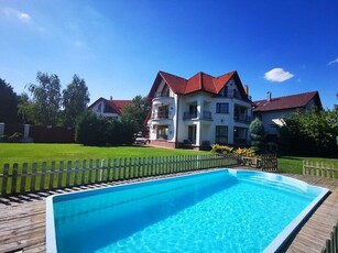 Villa with pool and garden, Baneasa forest, Iancu Nicolae