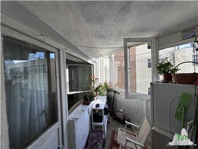 Apartament 3 camere de vanzare in Titulescu pod Basarab