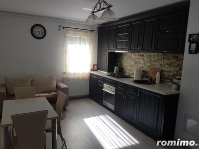 Apartament cu 2 camere in zona Titan de inchiriat