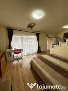 Apartament cu o camera, 33 mp, zona Eroilor