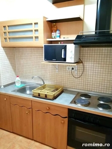 Inchiriez apartament cu 1 camera in zona Blajcovici