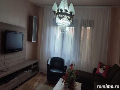 APARTAMENT 3 CAMERE PIATA UNIRII