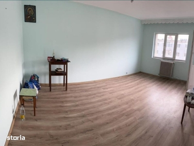 Casa Baru Mare cu spatiu comercial