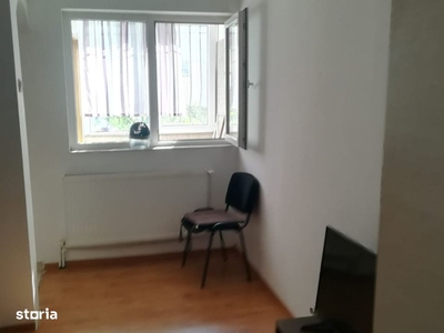 Vanzare apartament cu 2 camere zona Eroilor, Floresti!