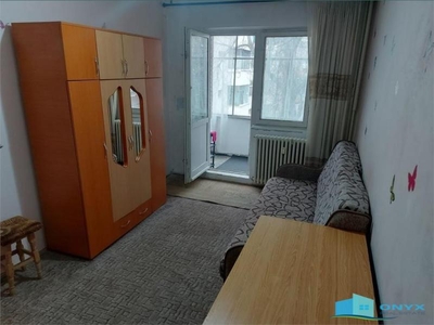 Apartament 2 cam., Podu Ros, 36.000 EURO de vanzare
