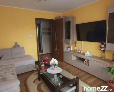 Apartament 2 camere decomandat - zona Astra