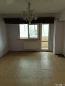 Apartament 3 CAMERE , Bd. IULIU MANIU ,centrala proprie