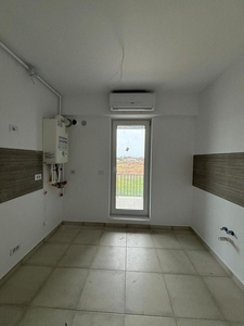 Apartament 3 Camere Bloc cu 3 Etaje