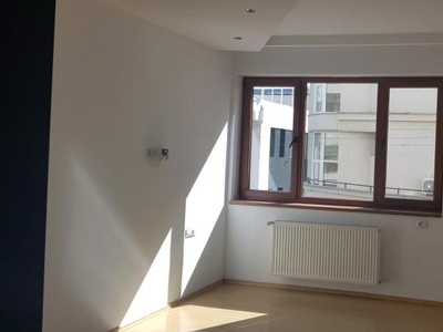 APARTAMENT 4 CAMERE