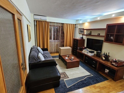 Apartament 4 camere de vanzare Rahova -Calea Rahovei