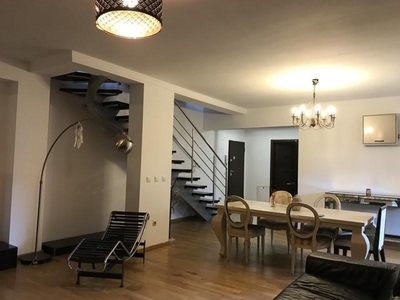 APARTAMENT 4 CAMERE