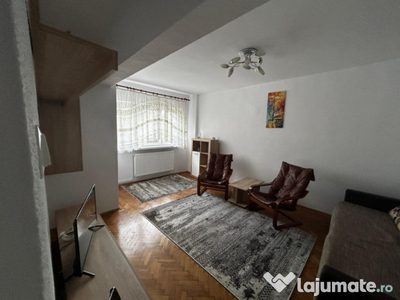 Apartament etaj 1 cu 2 camere decomandat in Sibiu Strand