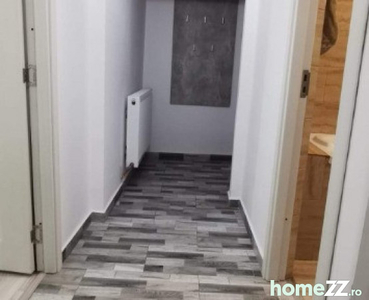 De vanzare apartament 3 camere 59.500 euro