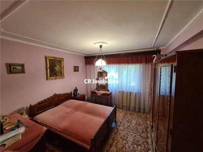 De vanzare Apartament 4 camere Vitan Mall