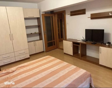 VANZARE APARTAMENT 3 CAMERE RAHOVA SEBASTIAN