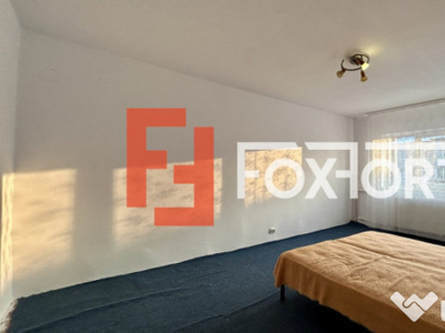 Apartament 2 camere decomandat etaj 3 Lipovei