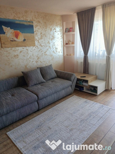 Apartament 2 camere decomandat zonă cet